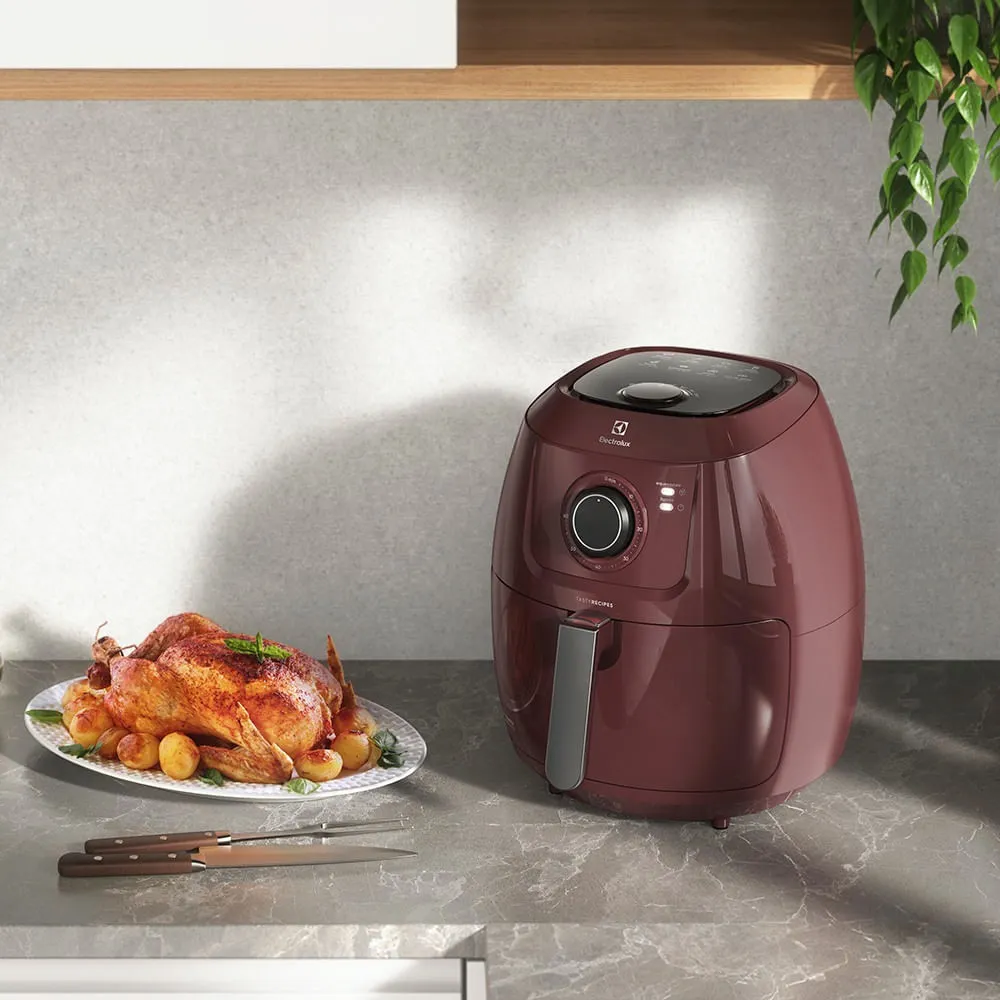 Airfryer Electrolux 5l Vermelha Por Rita Lobo (eaf51)