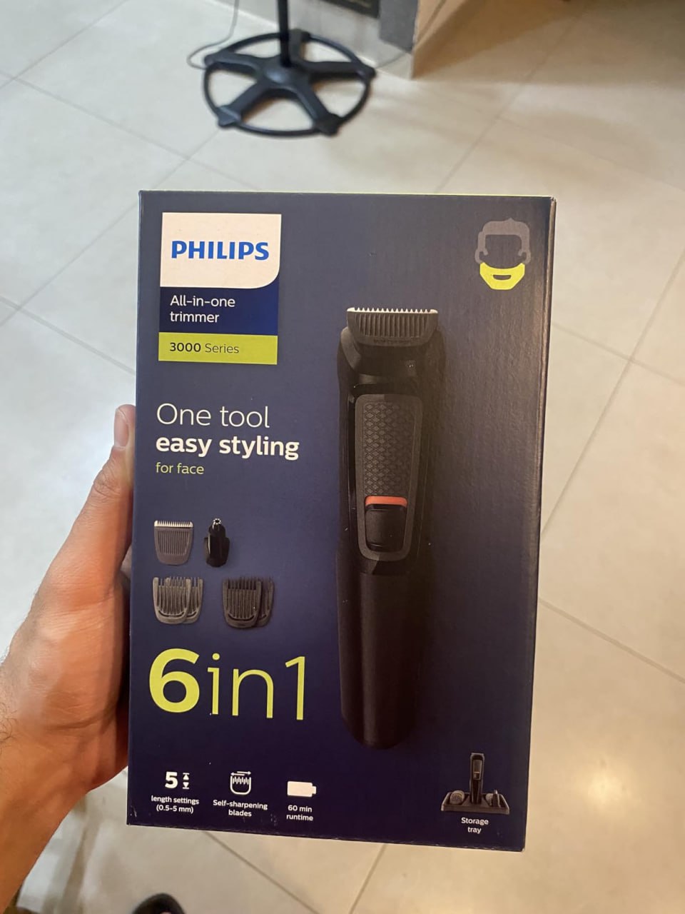 Aparador de Pelos Philips MG3711/15 Multigroom Bivolt